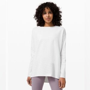 Lululemon Back In Action Long-Sleeve Shirt (Shine Stripe White Gold Metallic)